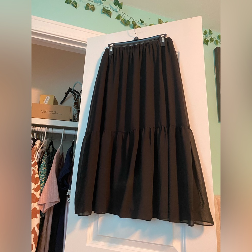 Flowy skirt